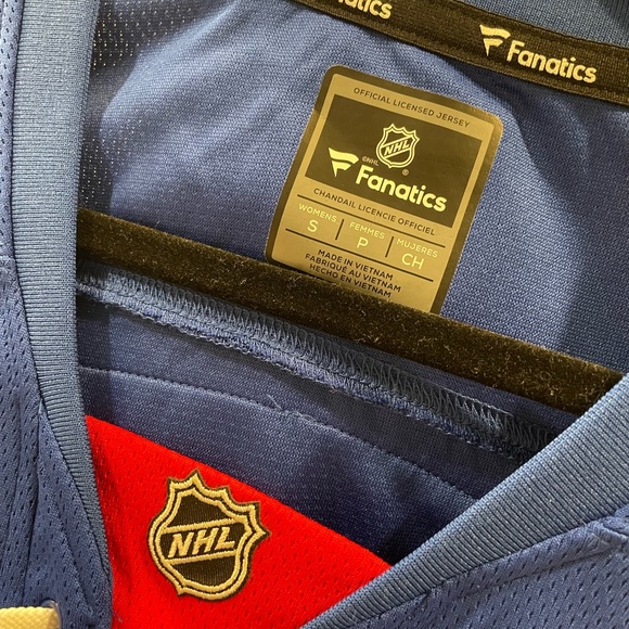 New with tags, never worn women’s rangers jersey size S. Non smoking. McDonagh - Picture 3 of 4